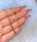 Kendall Cross (Figaro Chain)