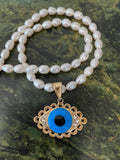 Freshwater Pearl Eye Necklace
