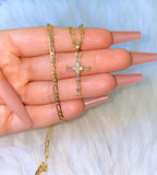 Kendall Cross (Figaro Chain)