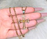 Kravis Cross