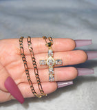 Oval Cross (Figaro Chain)