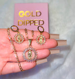 Round Baguette Mary Set (Figaro Chain)