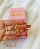 Mariposa Rosa With Initial
