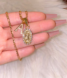 Icy Dainty Mary With Letter