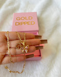 Mariposa Rosa With Initial