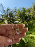Spinning Flower Heart (Figaro Chain)