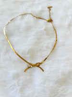 Bow Choker Chain