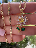 Fancy Daisy (figaro chain)