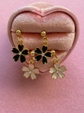 Dangle Flower Earrings (black or white)