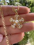 Pearl Flower Necklace