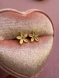 Dainty Daisy Studs (pink)