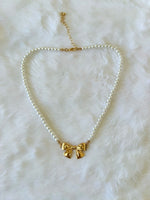 Bow Pearl Necklace