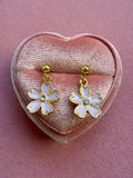 Dangle Flower Earrings (lilac)
