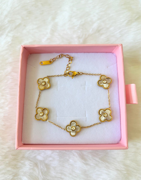 White Diamond Lucky Clover Bracelet