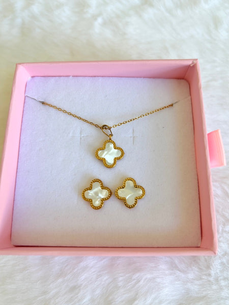 Mother Of Pearl Clover Set Or Separate (Rolo Chain)