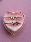 Dainty Daisy Studs (black or white)