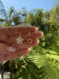 Spinning Honolulu Flower