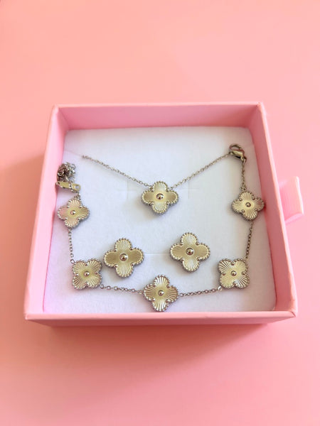 3 Piece Silver Clover Set: Package Deal