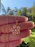 Donna Spinning Flower Necklace