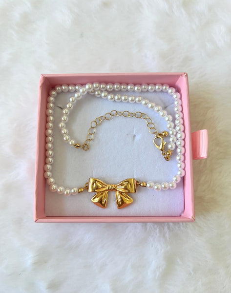 Bow Pearl Necklace