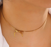 Bow Choker Chain