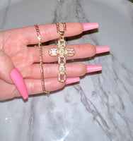 Geo Cross (Pink/Figaro Chain)