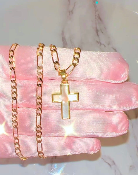 Mother Of Pearl Cross (Figaro Chain)