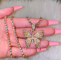 Baddie Butterfly Necklace (Gold)